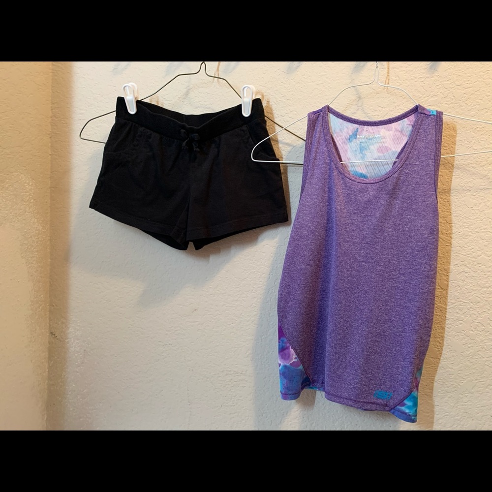 Girls Skechers Tee and Circo Shorts, G108